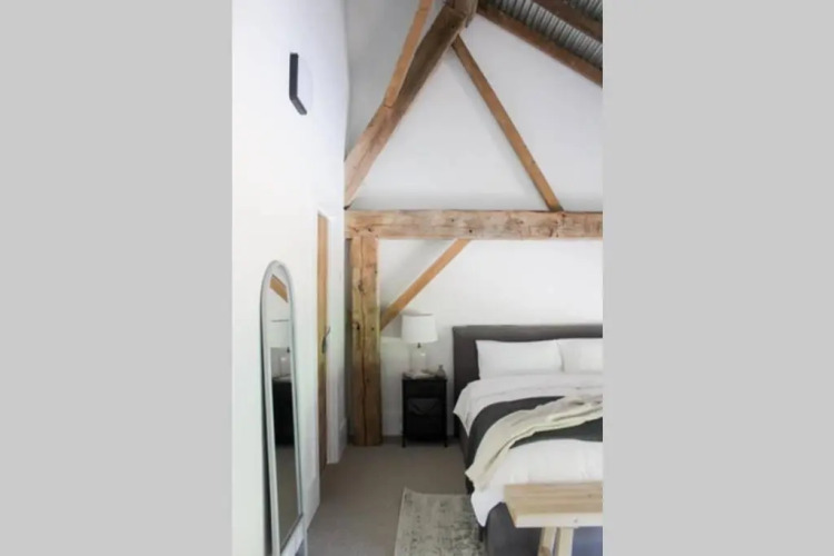 Coombs Hill Barn — фото 3
