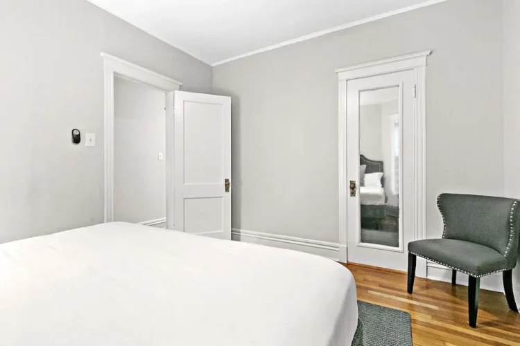 Chic 2BR Escape - Buckingham 1 — фото 5