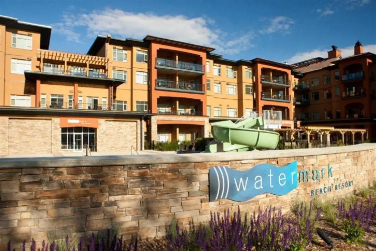 Watermark Beach Resort — фото 3