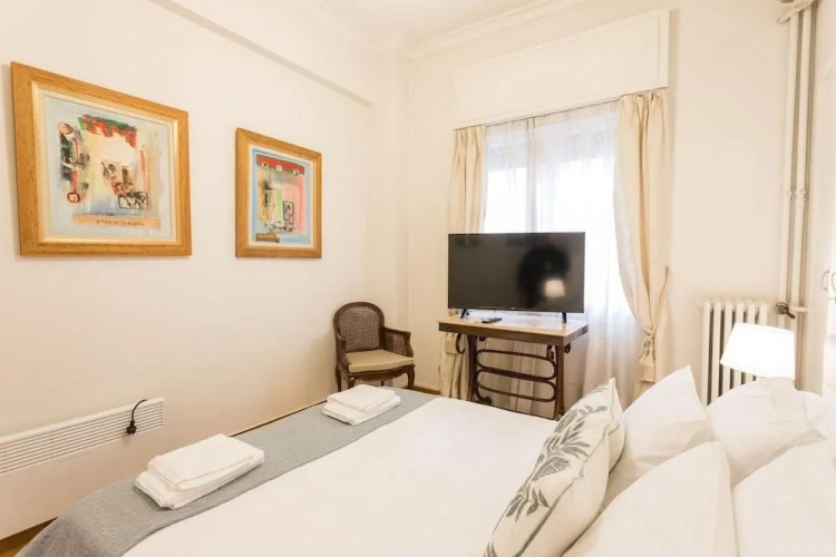 Elegant & Spacious 2bdr Flat — фото 5