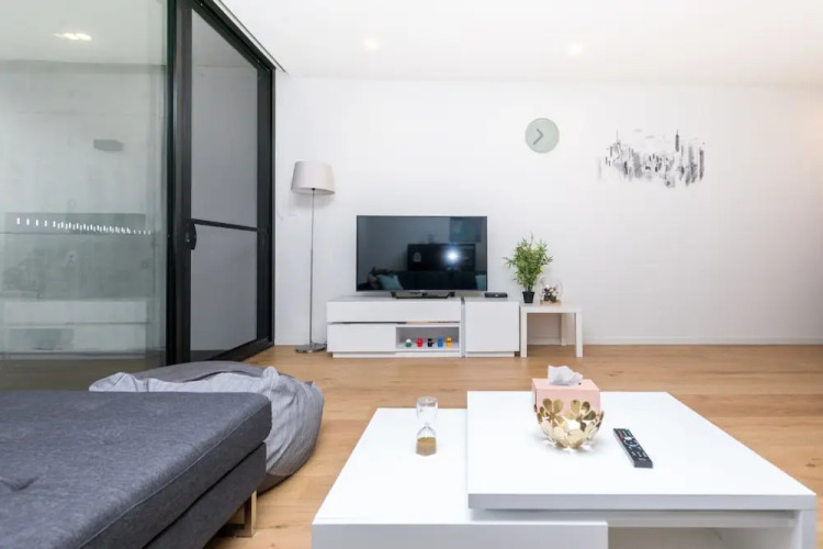 Spacious Bright Apartment — фото 5