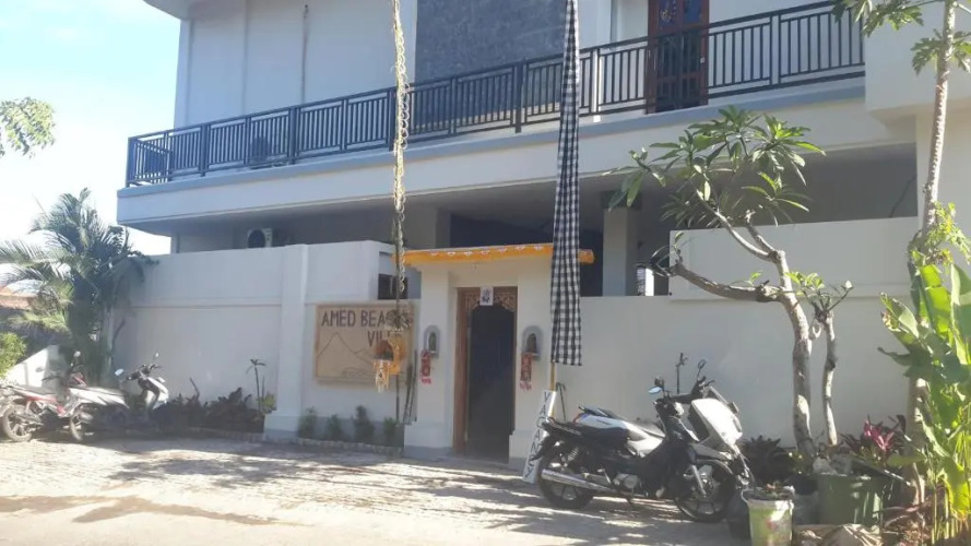 Amed Beach Villa