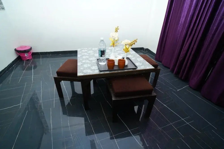 Hotel Ransa Suites And Deluxe Rooms