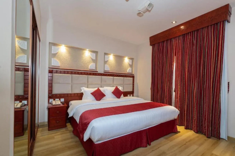 Al Liwan Suites Rawdat Al Khail — фото 4
