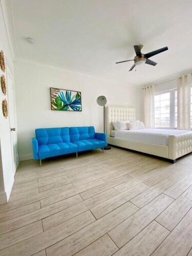 Miami Beach Versatile Plus Apartment — фото 4