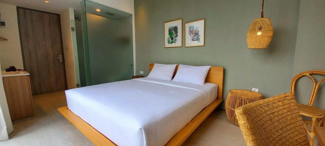 La Boheme Rooms and Coffee