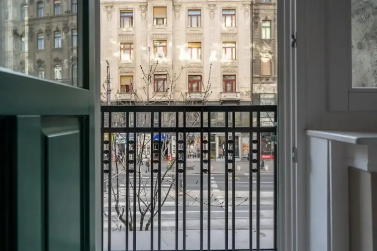 Károly Boutique Suites, Best Location by BQA