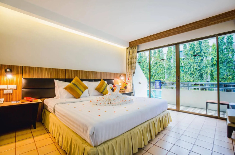 Karon Whale Resort — фото 4