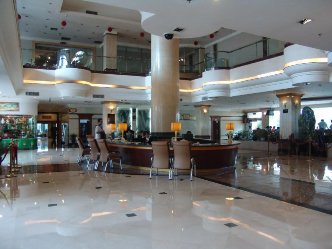Kunming Golden Spring Hotel — фото 2