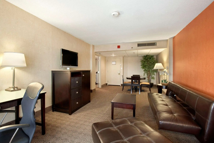 DoubleTree by Hilton Springfield — фото 3