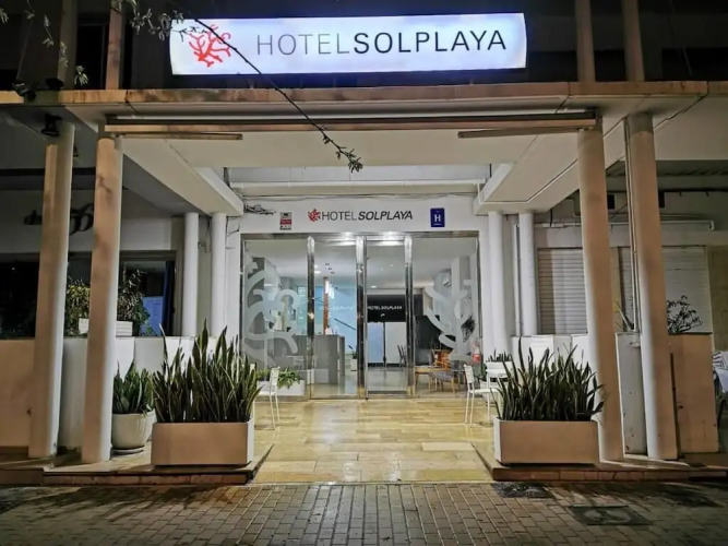 Sol Playa Suites