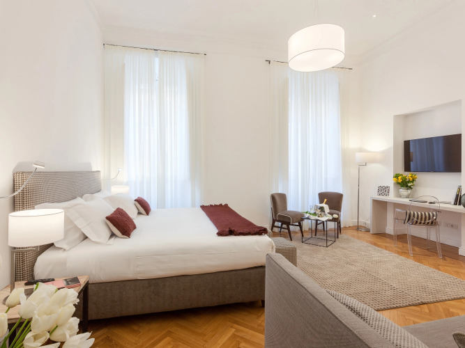 504 Corso Suites