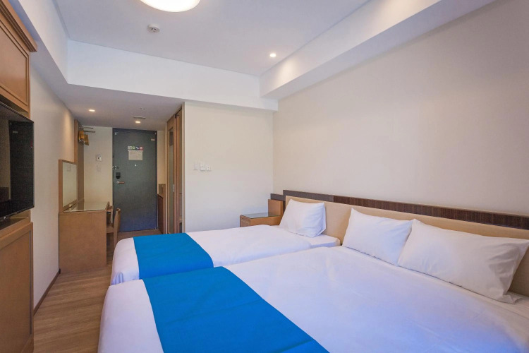 Kariyushi LCH Resort
