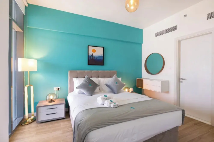 Bloomfields Iconic 2BR Duplex Apartment — фото 3
