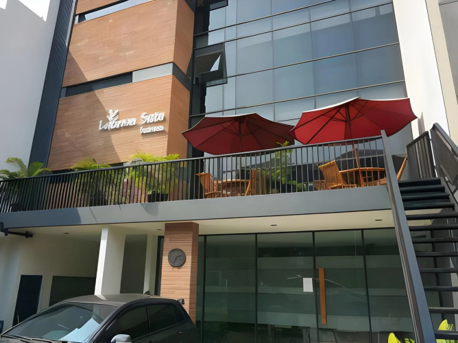LeGreen Suite Sudirman