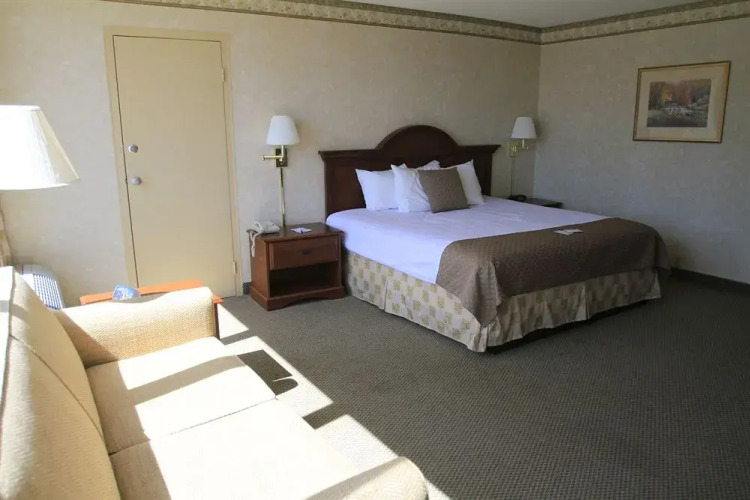 Rodeway Inn And Suites - Cobleskill — фото 5