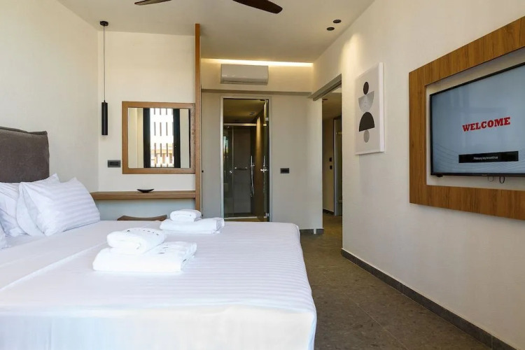 Utopia Luxury Suites — фото 2