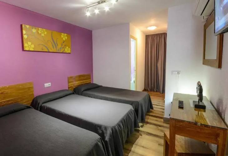 Hostal Ancora — фото 2