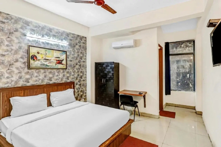 Hotel Noida Continental — фото 3