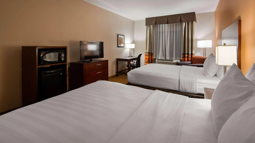 Spring Inn & Suites