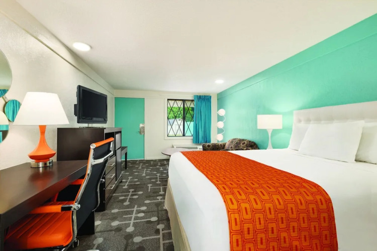 Dover Inn & Suites — фото 5