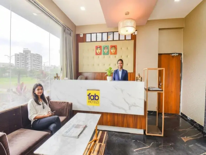 Fabhotel Prime Rajmudra