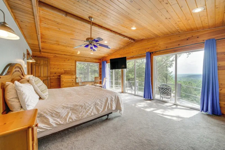 Broken Bow Escape w/ Mountain Views & Pool Access! — фото 4