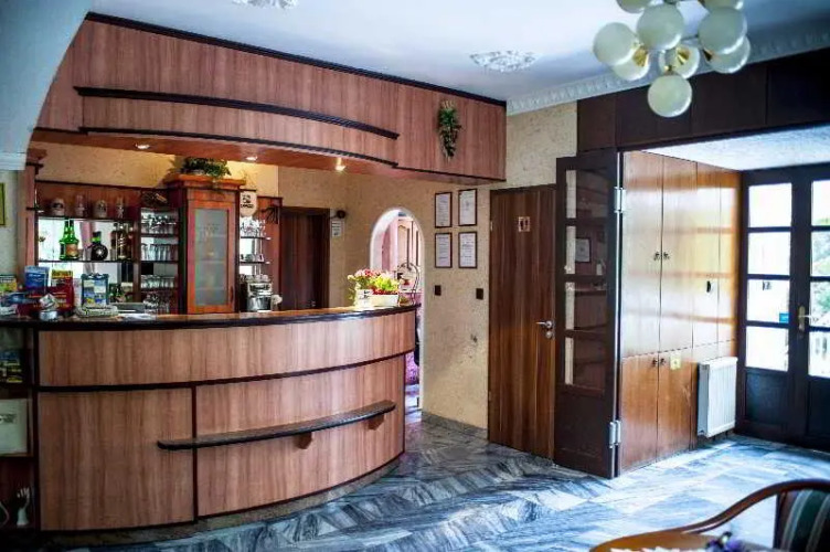 Beatrix Hotel — фото 2