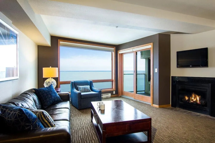 Beacon Pointe on Lake Superior — фото 4