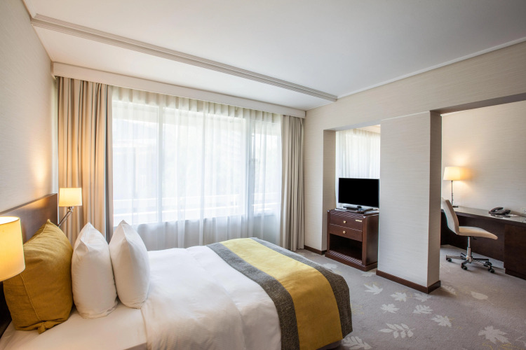 Crowne Plaza Bucharest by IHG — фото 3