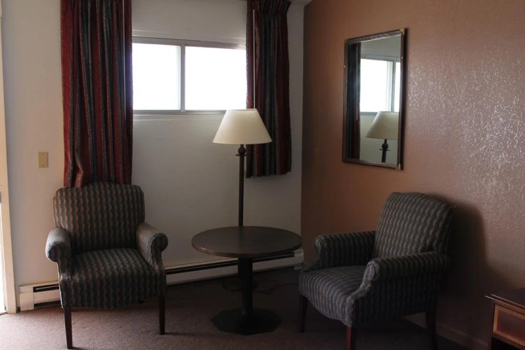 First Interstate Inn — фото 3