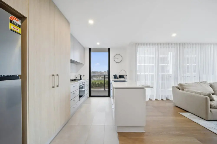 2-bed Haven: Impeccable Interiors & Chic Amenities — фото 2