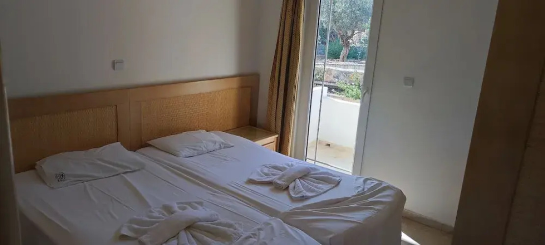 Evi Studios & Apartments Pefkos