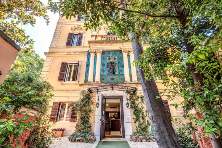 Отель Rome Garden