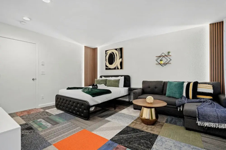 Beachy 1BR Escape with SofaBed Golf — фото 4