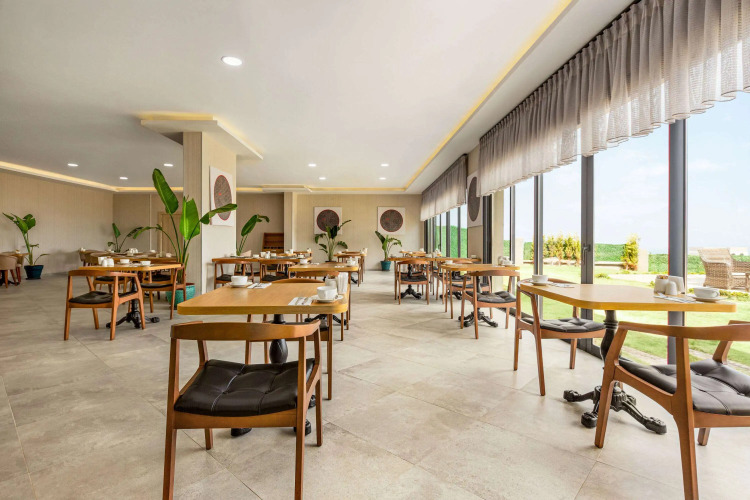 Ramada By Wyndham Cesme — фото 4
