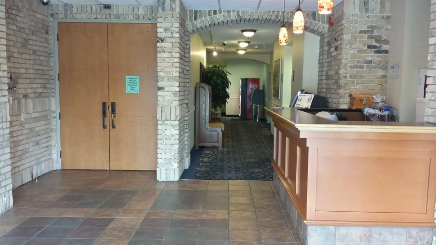 Park West Inn — фото 2