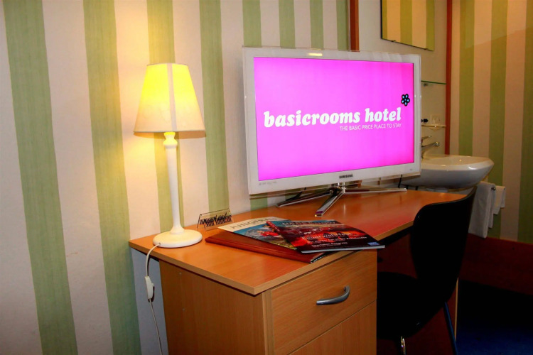 BasicRooms Hotel — фото 3