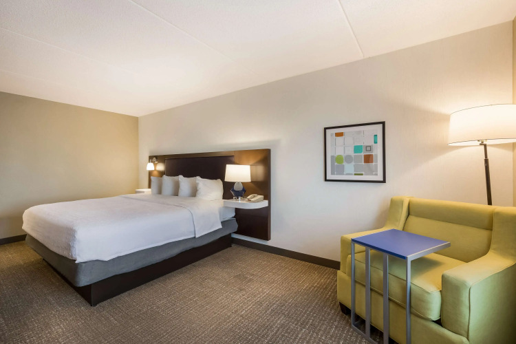Hampton Inn McHenry — фото 3