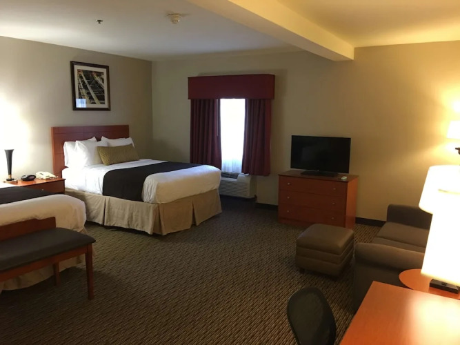 Hampton Inn — фото 2