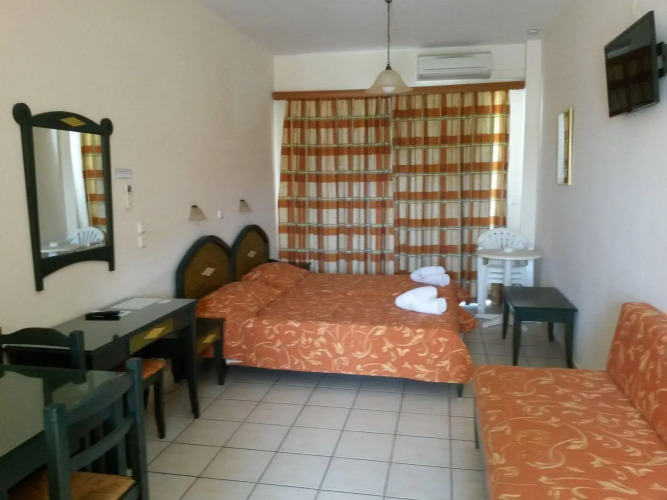 Zannis Hotel — фото 4