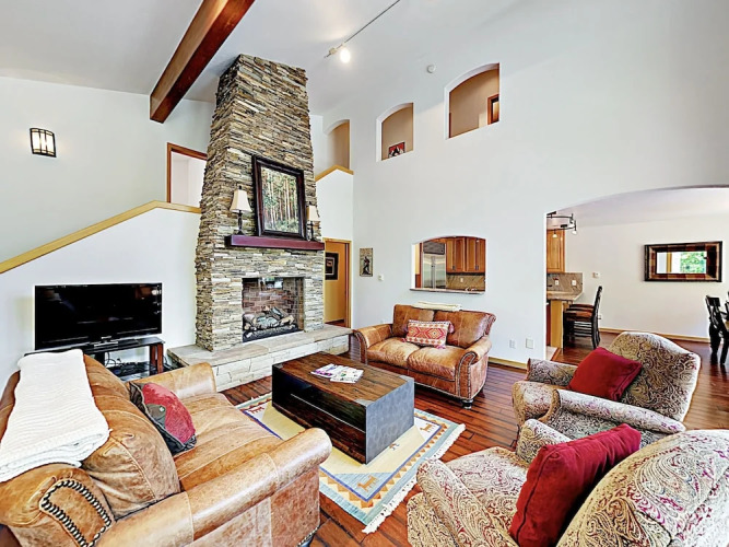 4501 Vail - 5 Br Duplex — фото 2