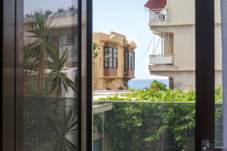Calmare Suites