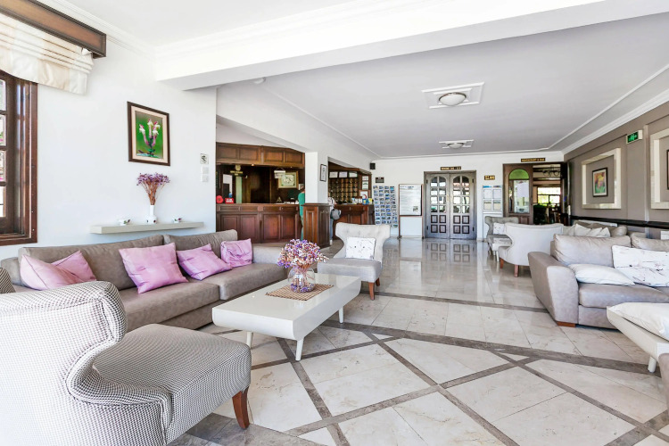 The Ship Inn Hotel and Villas