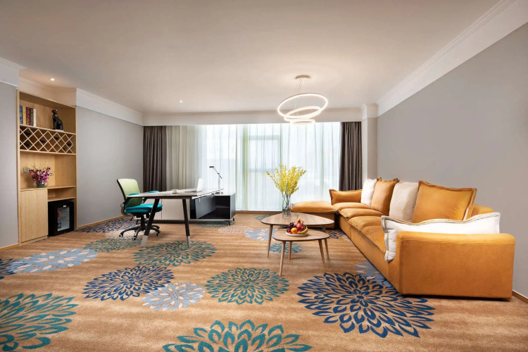 Ramada Encore by Wyndham Linyi — фото 4