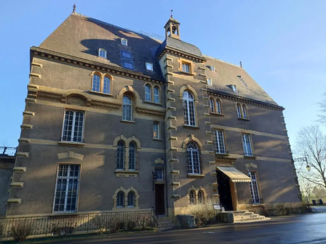 Ô Château