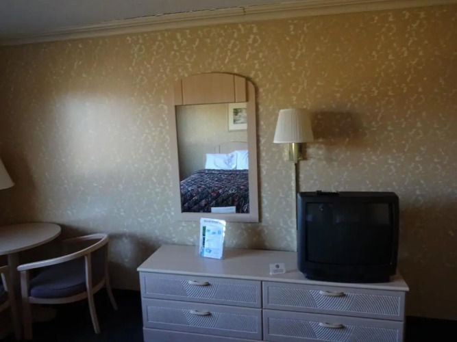 Hilltop Express Inn — фото 3