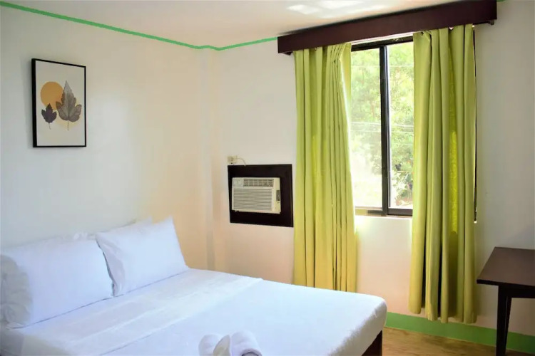 Linde's Inn Coron — фото 4