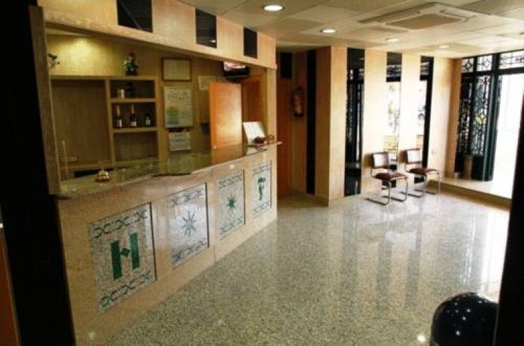 Hostal Fronton — фото 2