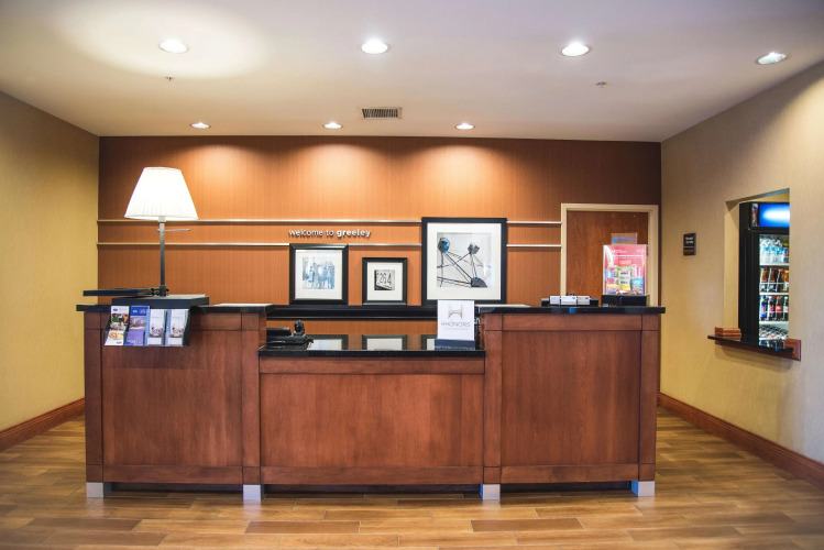 Hampton Inn & Suites Greeley — фото 2